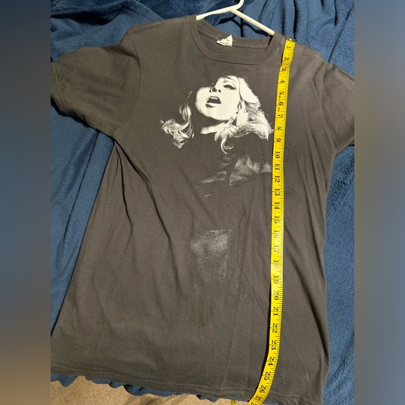 Madonna concert t shirt. Sticky and Sweet Tour. 2000’s. Used Grey Women’s Med - Picture 4 of 5